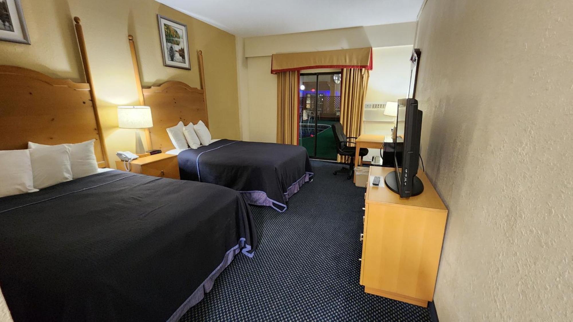 Katahdin Inn & Suites Millinocket Kültér fotó