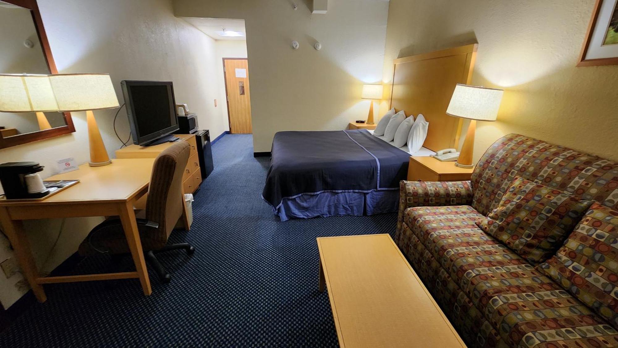 Katahdin Inn & Suites Millinocket Kültér fotó